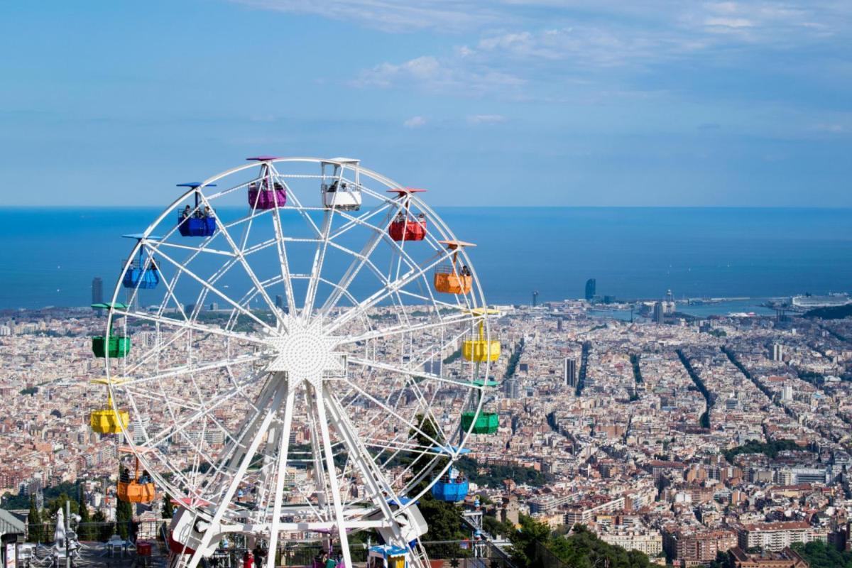 Barcelona Fira & Camp Nou Stadium L'Hospitalet de Llobregat Exteriör bild
